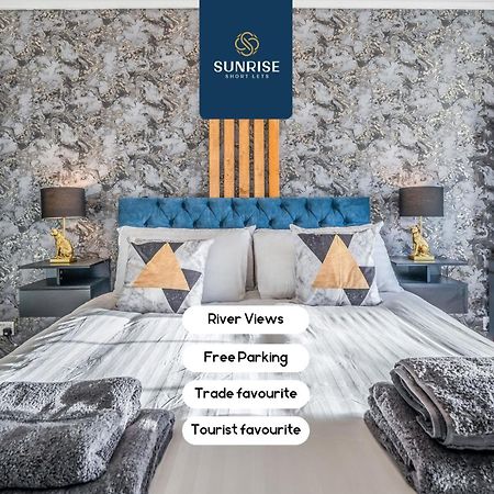 Presidential Apartment, Family Home, Luxury Bedrooms, 2 Rooms, 1 King Bed, 2 Single Beds, Free Wifi, Free Parking, Tourists, Business Travelers, Relocation, Beautiful River Views, - Long Stays, Invoice And Reduced Price Are Only Via Sunrise Short Let ดันดี ภายนอก รูปภาพ