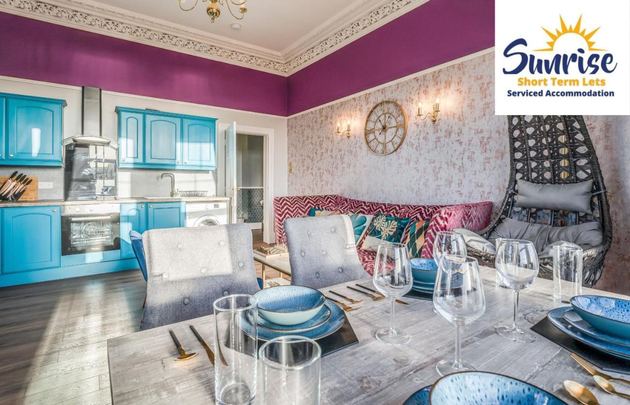 Presidential Apartment, Family Home, Luxury Bedrooms, 2 Rooms, 1 King Bed, 2 Single Beds, Free Wifi, Free Parking, Tourists, Business Travelers, Relocation, Beautiful River Views, - Long Stays, Invoice And Reduced Price Are Only Via Sunrise Short Let ดันดี ภายนอก รูปภาพ