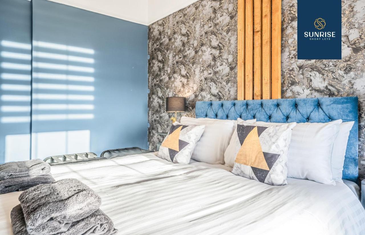 Presidential Apartment, Family Home, Luxury Bedrooms, 2 Rooms, 1 King Bed, 2 Single Beds, Free Wifi, Free Parking, Tourists, Business Travelers, Relocation, Beautiful River Views, - Long Stays, Invoice And Reduced Price Are Only Via Sunrise Short Let ดันดี ภายนอก รูปภาพ